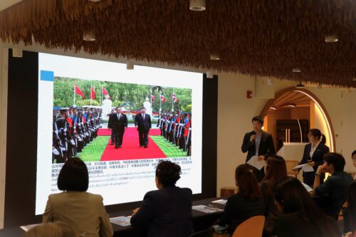 เจาะลึกกลยุทธ์ คว้าหัวใจมังกร