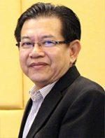 Mr. Morakot Pittarat Chairman of KKU Alumni Association Mr. Morakot Pittarat
Chairman of KKU Alumni Association